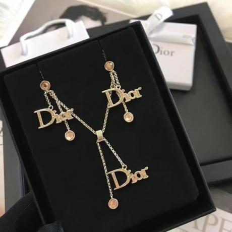 ディオール Dior ネックレス値下げ 激安代引き
