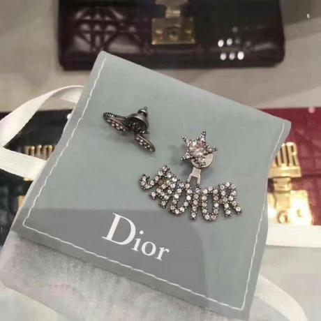 Dior ディオール ピアス本当に届くブランドコピー後払い店
