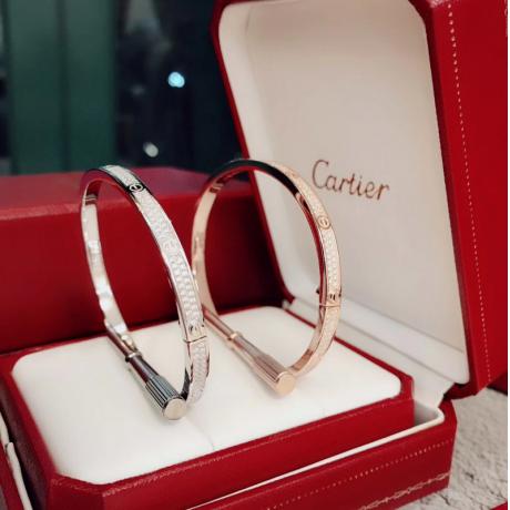 カルティエ Cartier バングルスーパーコピー販売口コミ代引き後払い店