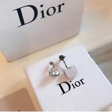 Dior ディオール イヤリング値下げ ブランドコピー代引き