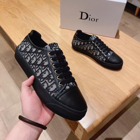 Dior ディオール 2色カジュアルシューズ夏スポーツ 運動外出ローファー軽量ローカット偽物靴代引き対応
