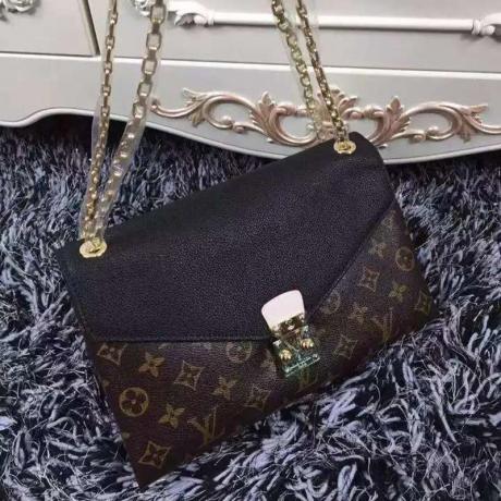 美品LOUIS VUITTON ルイヴィトン    ショルダーバッグ  斜めがけショルダー トートバッグスーパーコピーブランドバッグ激安国内発送販売専門店
