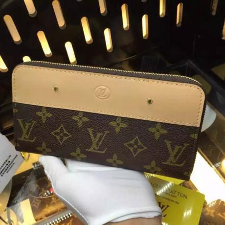 送料無料LOUIS VUITTON ルイヴィトン セール価格 M60016-2 長財布  新入荷安いスーパーコピー財布激安販売専門店