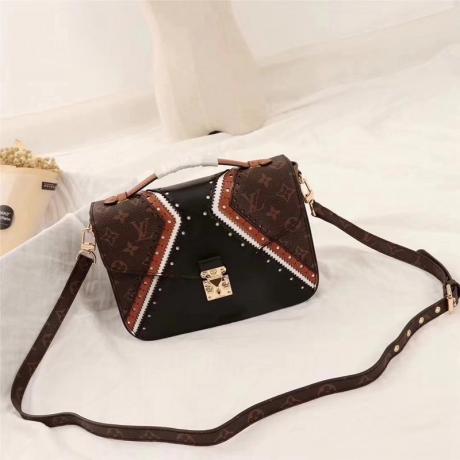 美品LOUIS VUITTON ルイヴィトン  M43488  ショルダーバッグ トートバッグ新入荷バッグ最高品質コピー代引き対応