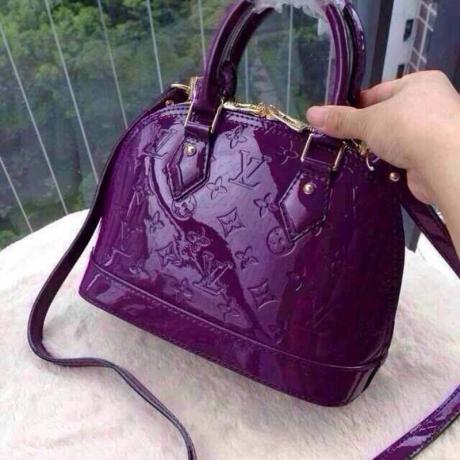 店長は推薦しますLOUIS VUITTON ルイヴィトン    ショルダーバッグ トートバッグスーパーコピー激安販売専門店