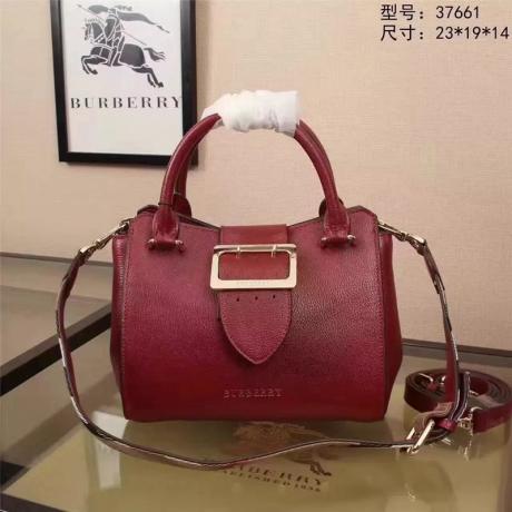 ブランド通販 バーバリー  BURBERRY  37661-1 ショルダーバッグ  斜めがけショルダー トートバッグスーパーコピー代引き国内発送