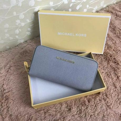 ブランド後払い マイケルコース Michael Kors    長財布  財布激安販売