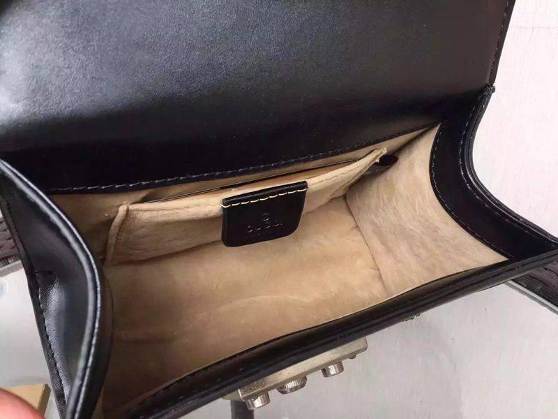 ブランド国内 グッチ  GUCCI 特価 432182-2 斜めがけショルダースーパーコピー激安販売専門店