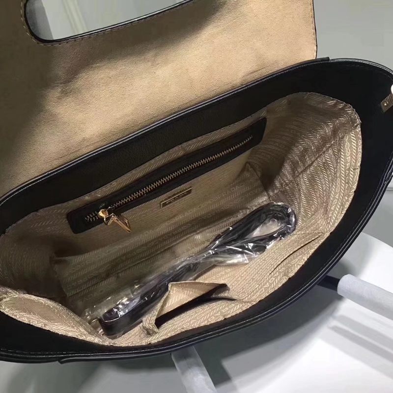 ブランド国内 プラダ  PRADA セール 1BD991-2 レディース トートバッグコピー代引き国内発送
