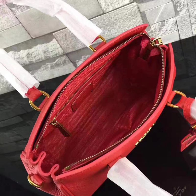 ブランド国内 プラダ  PRADA 特価 1BA106-2-1 レディース ショルダーバッグ  斜めがけショルダー トートバッグコピー 販売口コミ