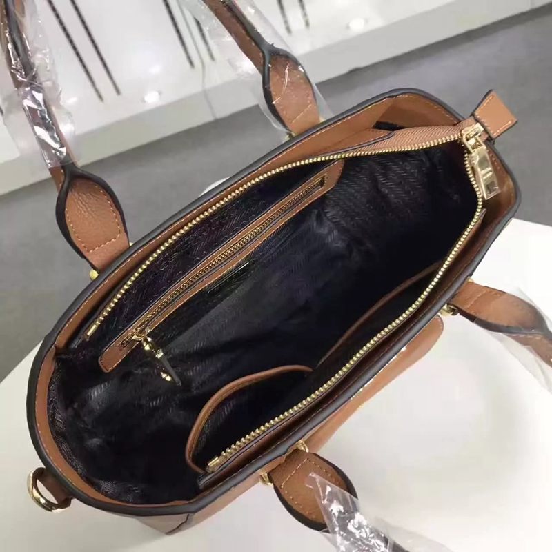 ブランド通販 プラダ  PRADA セール 8635-5 斜めがけショルダー トートバッグ スーパーコピーバッグ激安安全後払い販売専門店