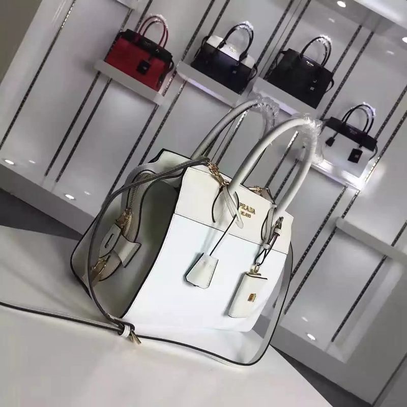ブランド通販 プラダ  PRADA  1BA046-2 ショルダーバッグ トートバッグブランドコピーバッグ激安安全後払い販売専門店