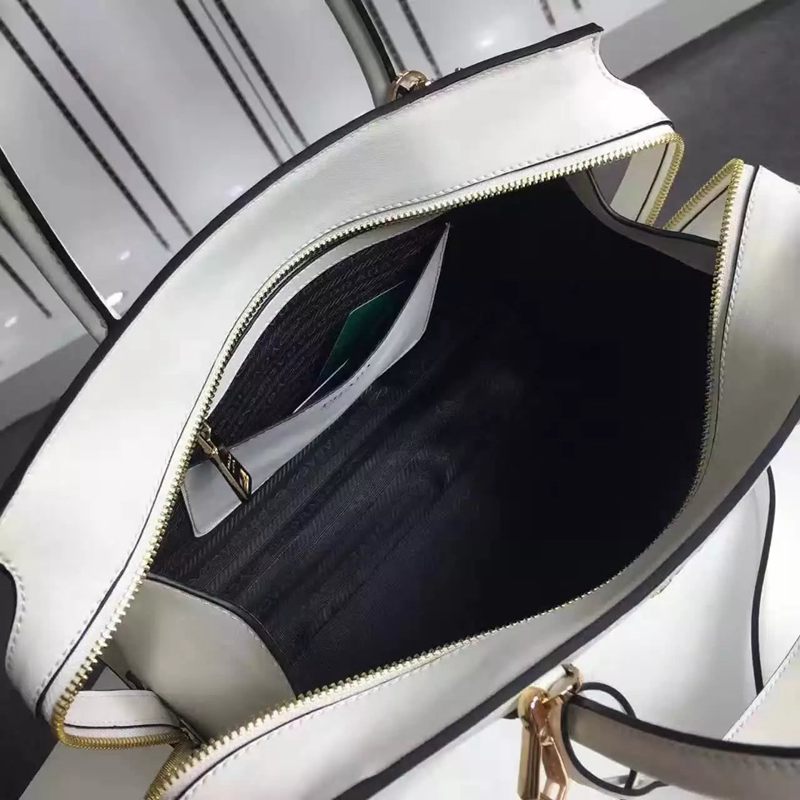 ブランド通販 プラダ  PRADA  1BA046-2 ショルダーバッグ トートバッグブランドコピーバッグ激安安全後払い販売専門店