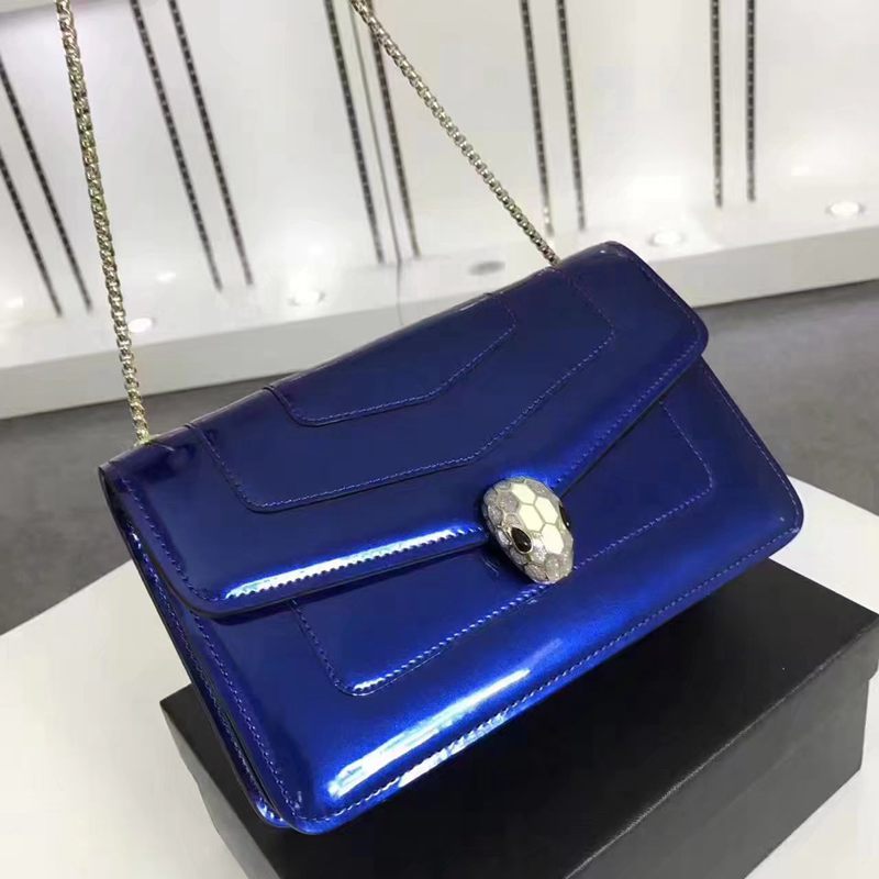 ブランド後払い ブルガリ  Bvlgari セール  ショルダーバッグ  斜めがけショルダーバッグレプリカ販売