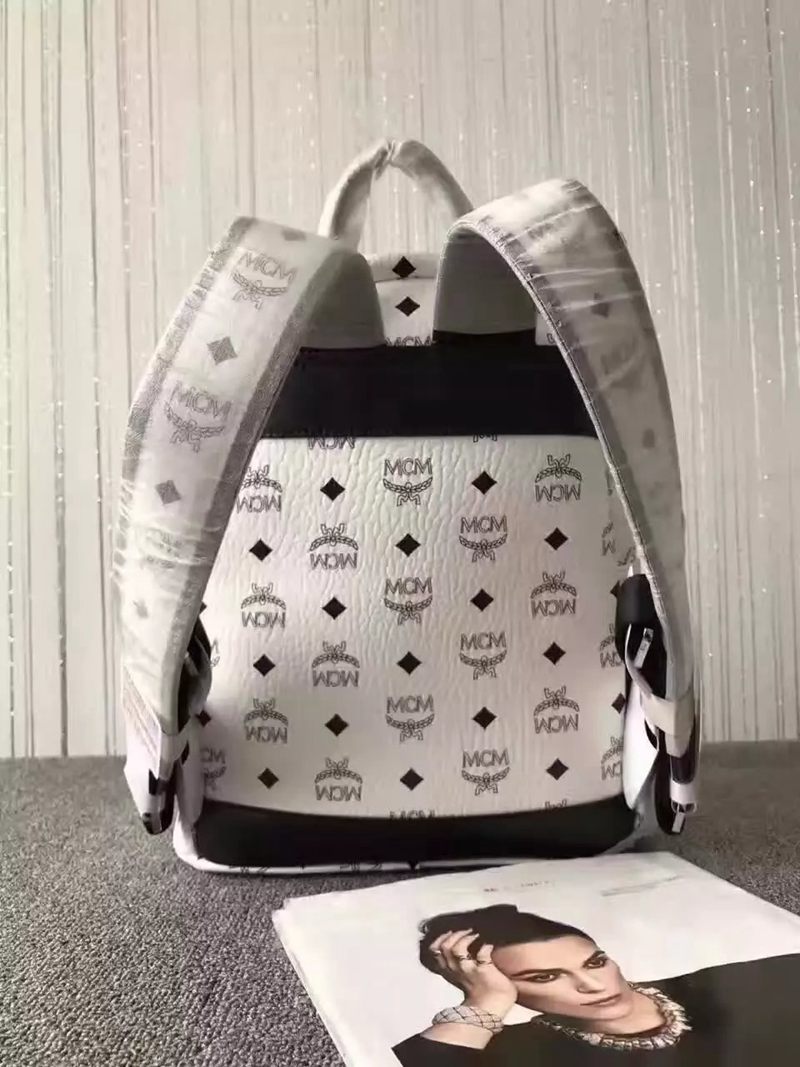 ブランド後払い MCM   バックパックバッグコピー最高品質激安販売