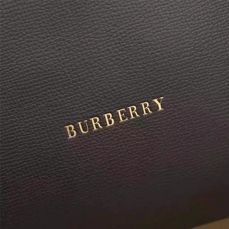 ブランド国内 バーバリー  BURBERRY  6682-3 ショルダーバッグ  斜めがけショルダーブランドコピーバッグ激安販売専門店