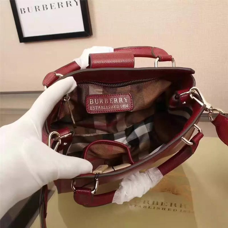 ブランド通販 バーバリー  BURBERRY  37661-1 ショルダーバッグ  斜めがけショルダー トートバッグスーパーコピー代引き国内発送