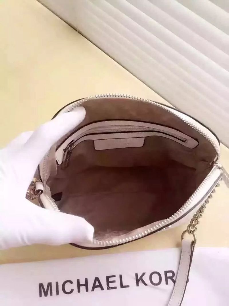 ブランド国内 マイケルコース  MICHAEL KORS 値下げ  ショルダーバッグ  斜めがけショルダー偽物販売口コミ