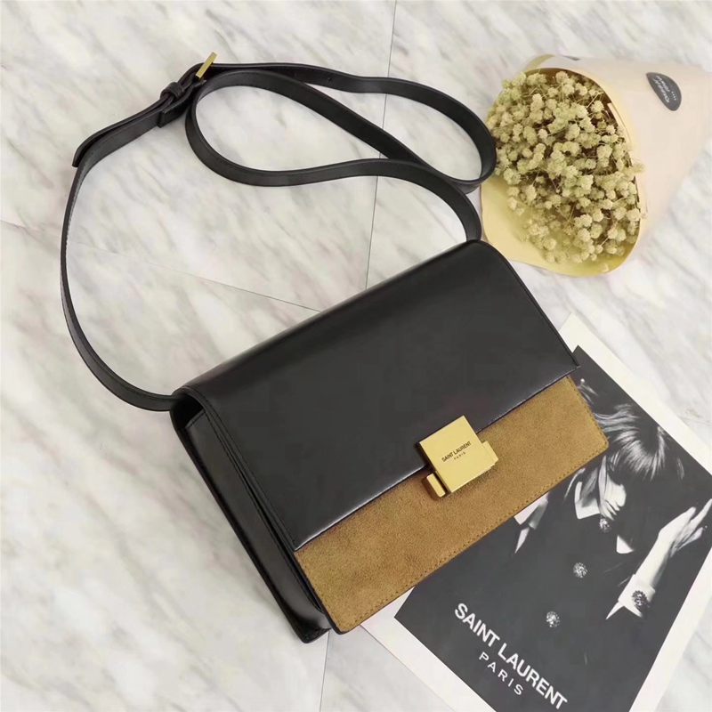ブランド可能 YSL イヴ・サンローラン  26819-2 斜めがけショルダーコピー最高品質激安販売