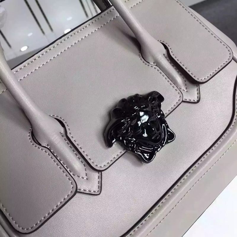 美品ブランド国内 ヴェルサーチ  Versace   斜めがけショルダー トートバッグ 新入荷スーパーコピーブランド代引きバッグ