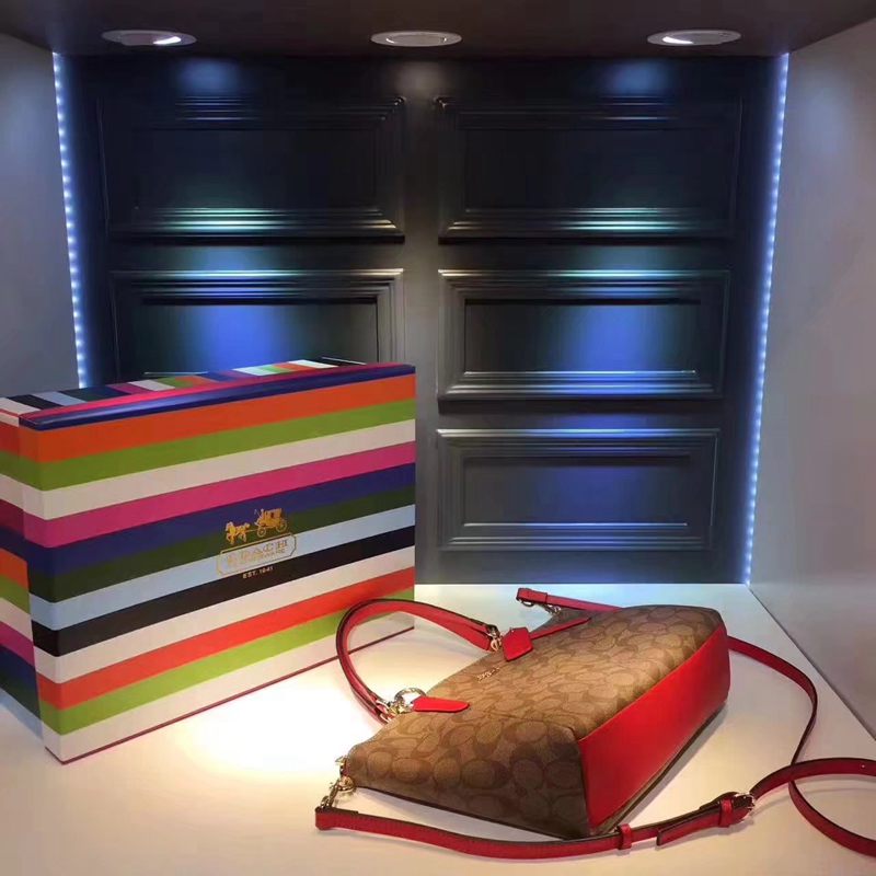 ブランド国内 コーチ  COACH 特価 36625-4 ショルダーバッグ  斜めがけショルダー トートバッグバッグコピー代引き