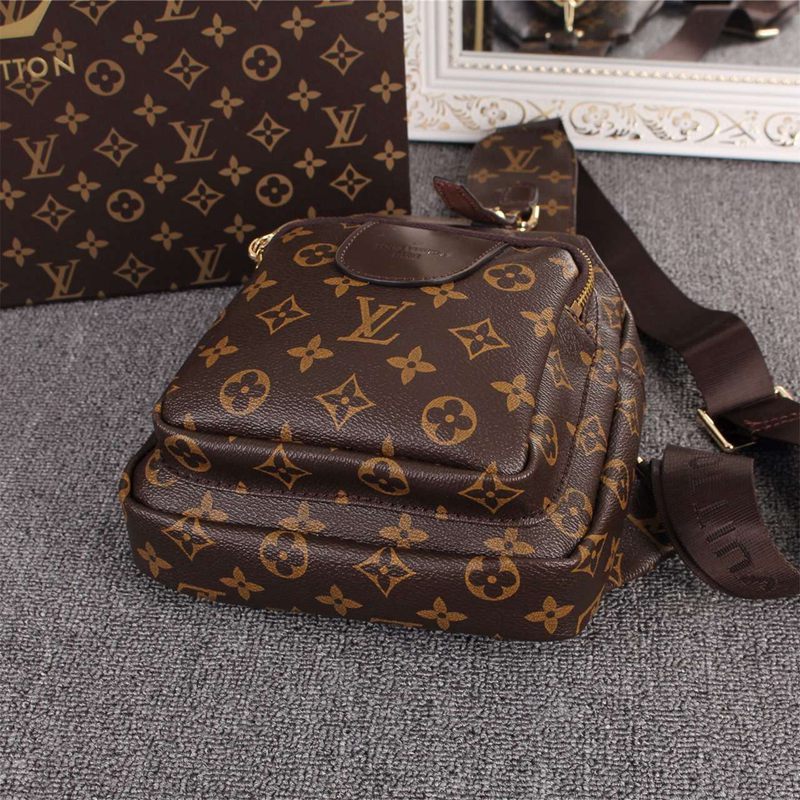 ブランド販売 ルイヴィトン  LOUIS VUITTON   ショルダーバッグ  斜めがけショルダーブランドコピーバッグ激安安全後払い販売専門店