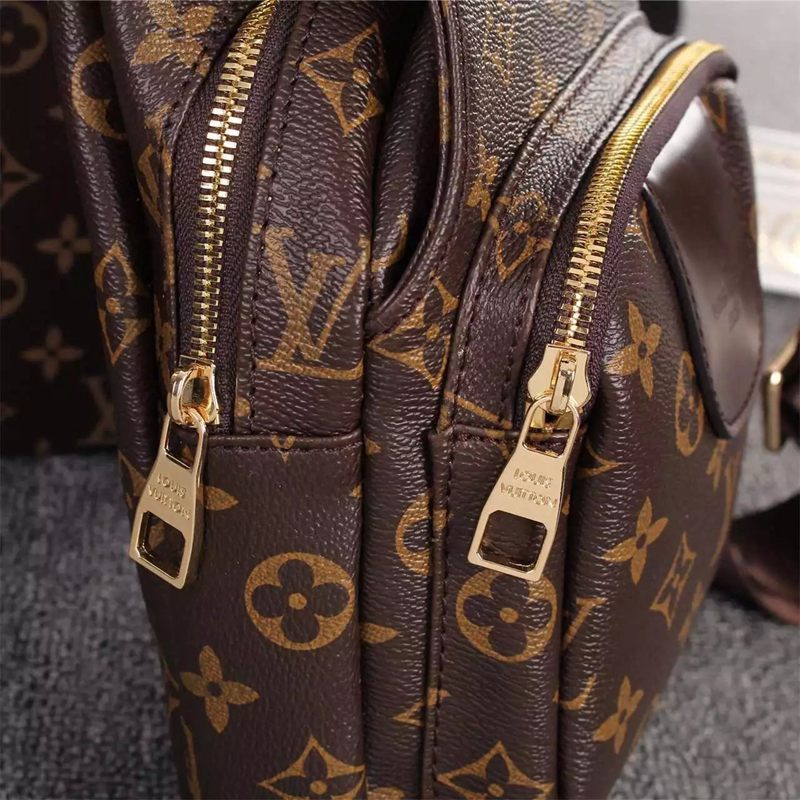 ブランド販売 ルイヴィトン  LOUIS VUITTON   ショルダーバッグ  斜めがけショルダーブランドコピーバッグ激安安全後払い販売専門店