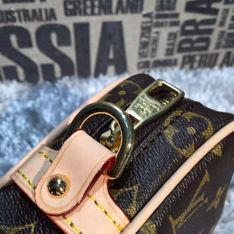 ブランド国内 ルイヴィトン  LOUIS VUITTON  M93706-3 斜めがけショルダースーパーコピー代引き