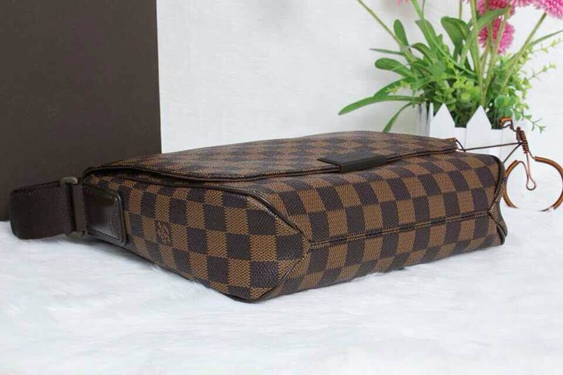 ブランド通販 ルイヴィトン  LOUIS VUITTON   斜めがけショルダー激安販売口コミ