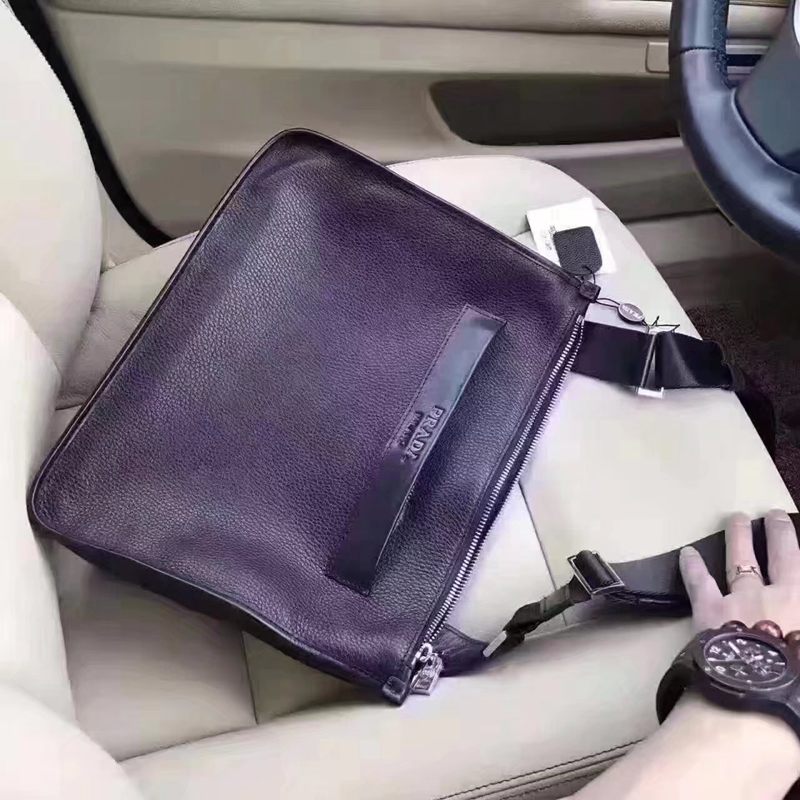 ブランド後払い プラダ  PRADA セール 8068-4 メンズ ショルダーバッグブランドコピー国内発送専門店