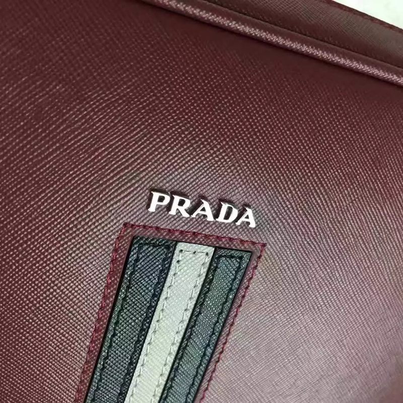 ブランド後払い プラダ  PRADA  VS365-4 メンズ ショルダーバッグ  斜めがけショルダーブランドコピー安全後払い