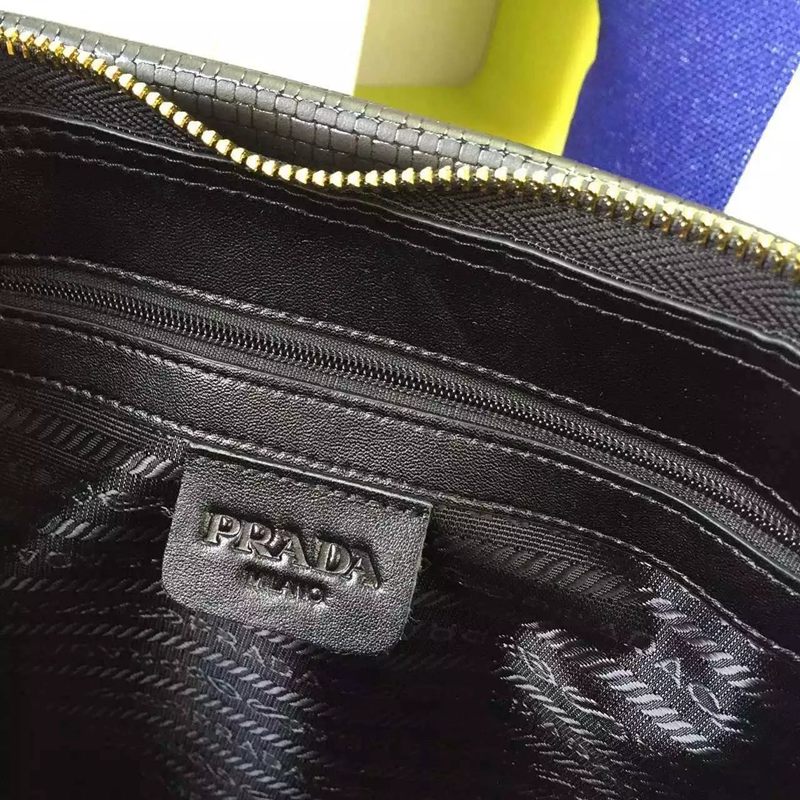 ブランド後払い プラダ  PRADA 値下げ 8011-1 メンズ ショルダーバッグ トートバッグスーパーコピーバッグ激安販売専門店