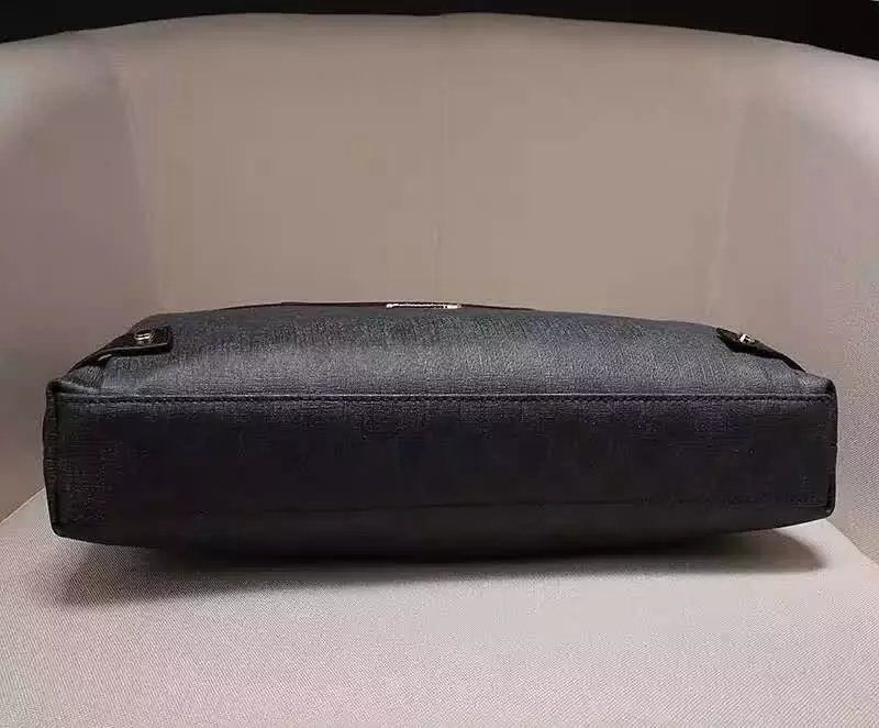 ブランド国内 グッチ  GUCCI  298190-2 メンズ ショルダーバッグ トートバッグスーパーコピーバッグ国内発送専門店