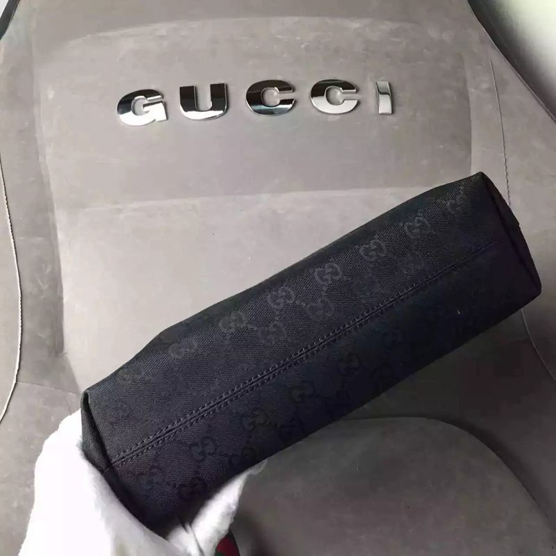 ブランド可能 GUCCI グッチ  189752-1 ショルダーバッグ  斜めがけショルダーコピー 販売口コミ