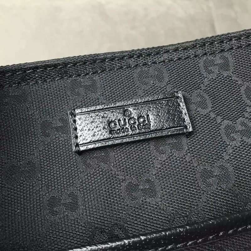 ブランド可能 GUCCI グッチ  189752-1 ショルダーバッグ  斜めがけショルダーコピー 販売口コミ
