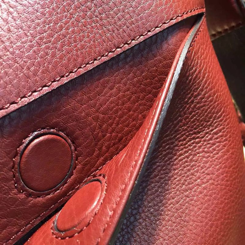 ブランド通販 グッチ  GUCCI  394915-1 メンズ ショルダーバッグコピーブランド激安販売バッグ専門店