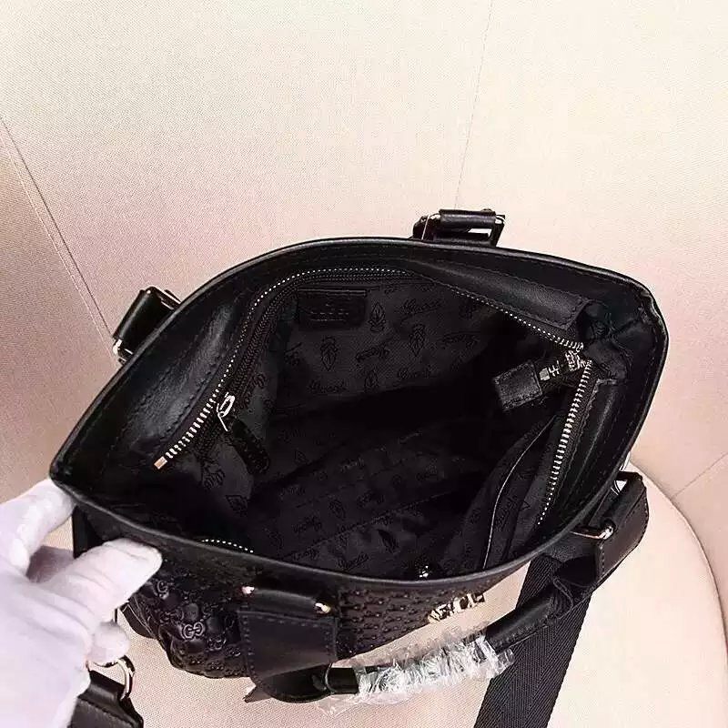ブランド国内 グッチ  GUCCI  354073 メンズ ショルダーバッグ  斜めがけショルダー トートバッグスーパーコピー代引き