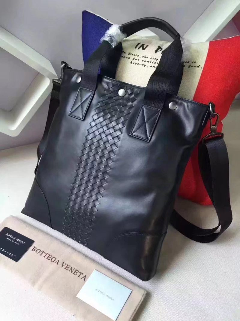 ブランド販売 ボッテガヴェネタ  Bottega Veneta   メンズ ショルダーバッグ  斜めがけショルダー トートバッグスーパーコピーブランドバッグ激安安全後払い販売専門店