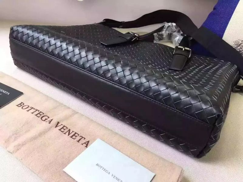 ブランド後払い ボッテガヴェネタ  Bottega Veneta  16506 メンズ 斜めがけショルダー トートバッグ レプリカバッグ 代引き