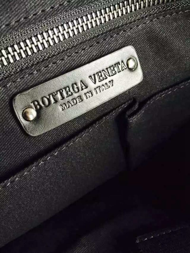 ブランド販売 ボッテガヴェネタ  Bottega Veneta   ショルダーバッグ  斜めがけショルダー トートバッグコピー代引き国内発送安全後払い