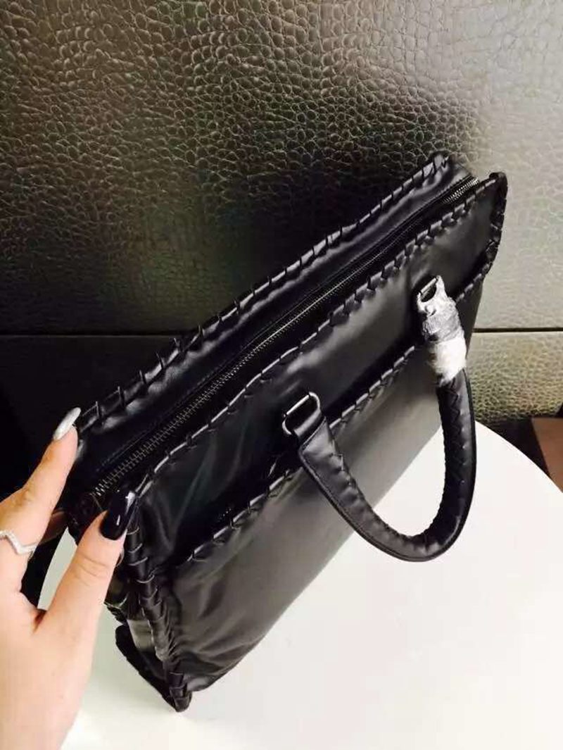 ブランド可能 Bottega Veneta ボッテガヴェネタ   ショルダーバッグ  斜めがけショルダー トートバッグスーパーコピーブランドバッグ激安販売専門店