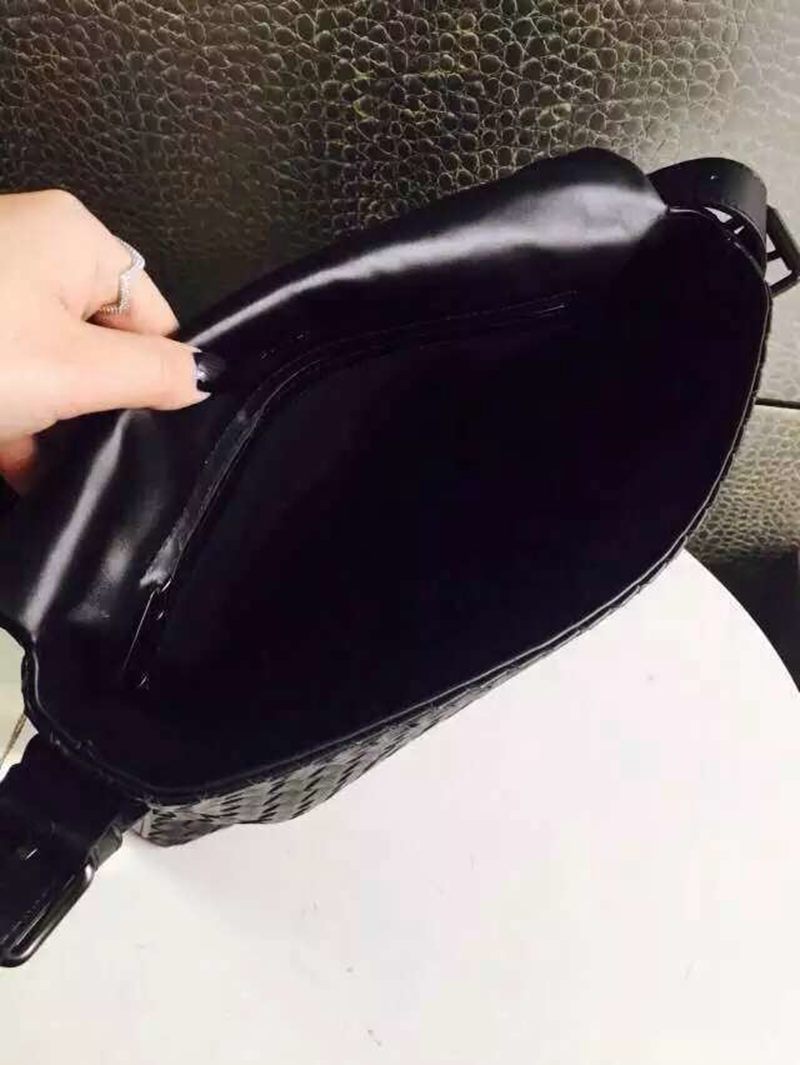 ブランド後払い ボッテガヴェネタ  Bottega Veneta   ショルダーバッグ  斜めがけショルダーブランドコピーバッグ安全後払い専門店