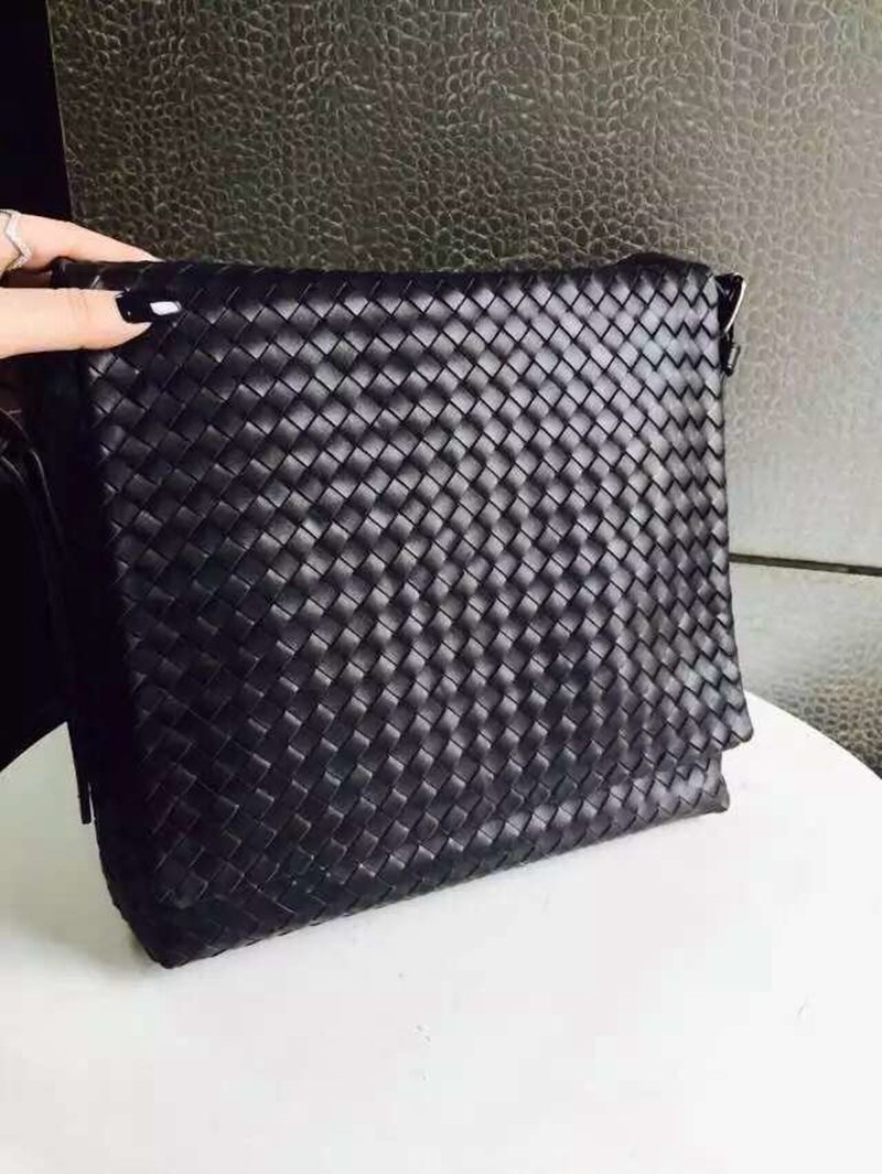 ブランド後払い ボッテガヴェネタ  Bottega Veneta   ショルダーバッグ  斜めがけショルダーブランドコピーバッグ安全後払い専門店