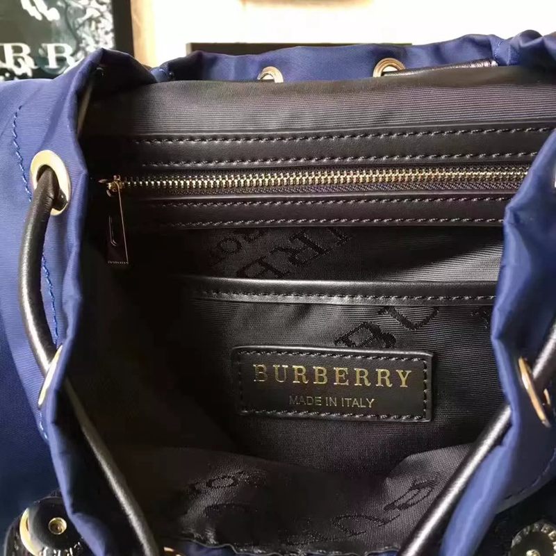 ブランド通販 バーバリー BURBERRY   バックパックスーパーコピーバッグ国内発送専門店