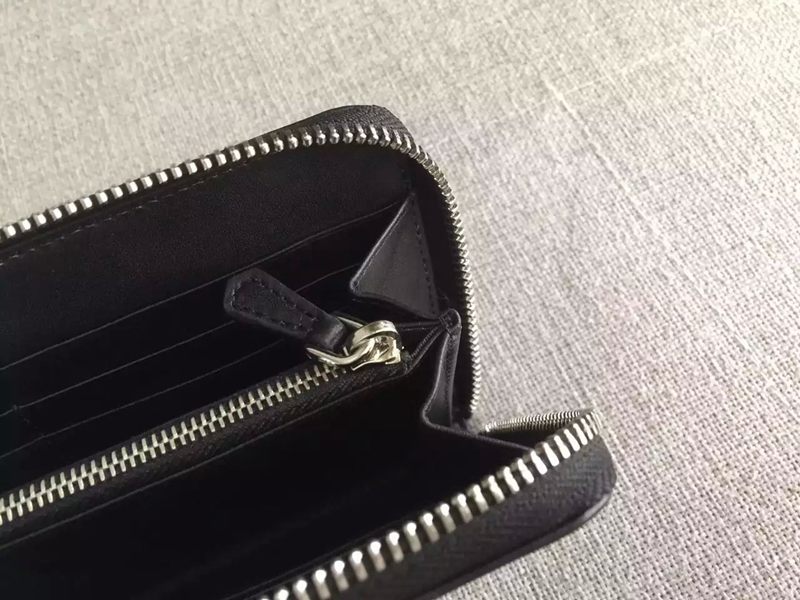 ブランド国内 プラダ PRADA  2M0506 長財布  レプリカ販売
