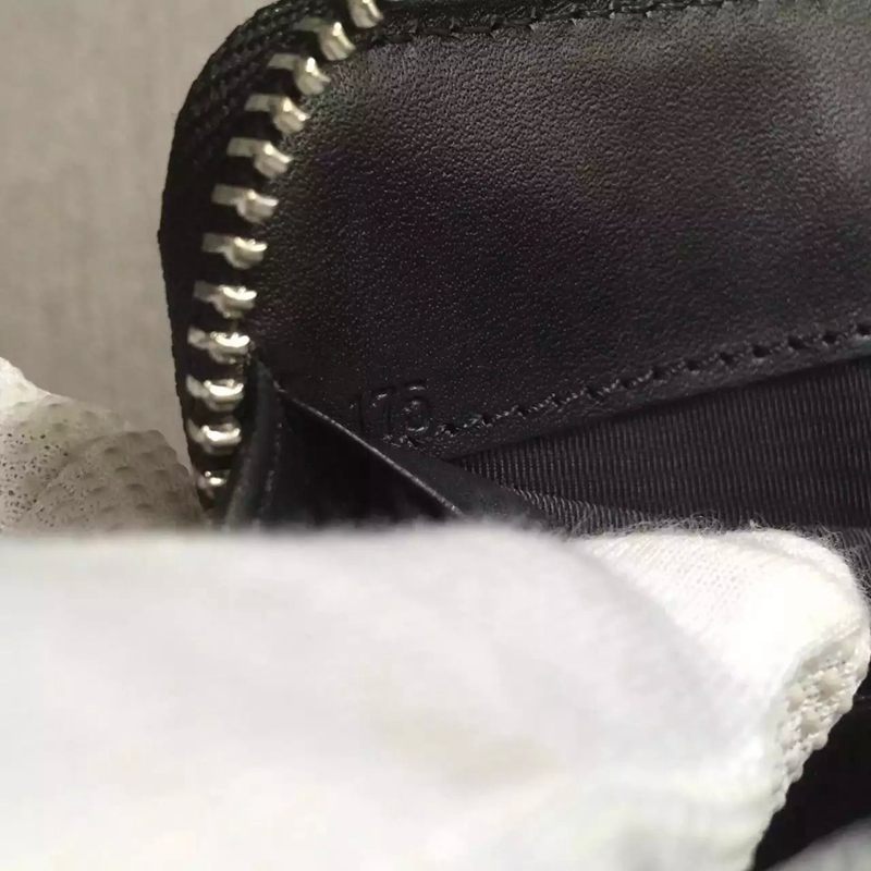 ブランド国内 プラダ PRADA  2M0506 長財布  レプリカ販売