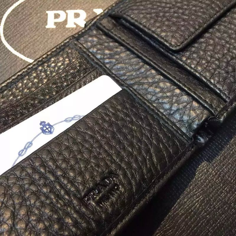 ブランド後払い プラダ PRADA セール価格 2M0739-1 短財布  コピーブランド激安販売専門店