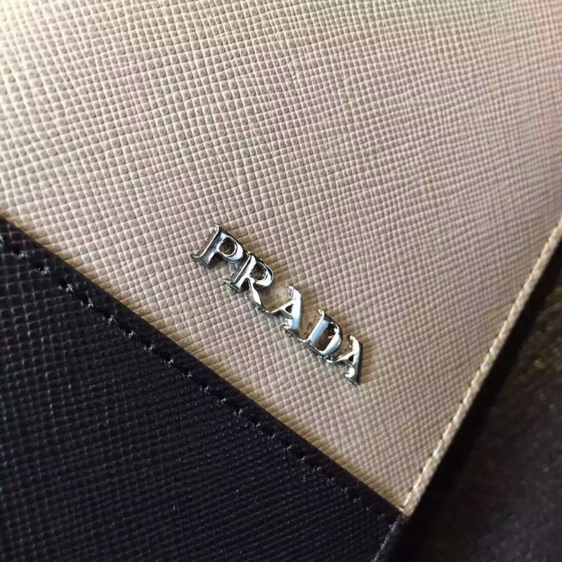 ブランド通販 プラダ PRADA  1M0836-1 長財布  レプリカ販売財布