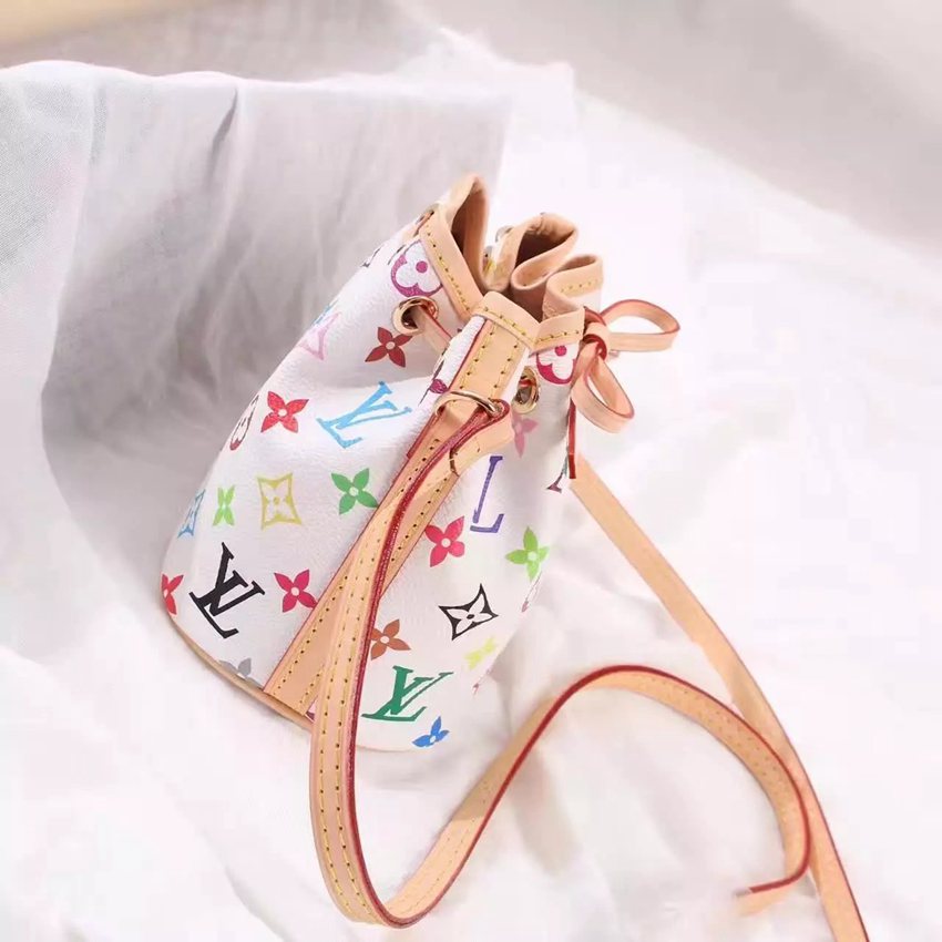 おすすめLOUIS VUITTON ルイヴィトン  M41426-3  ショルダーバッグバッグ偽物販売口コミ