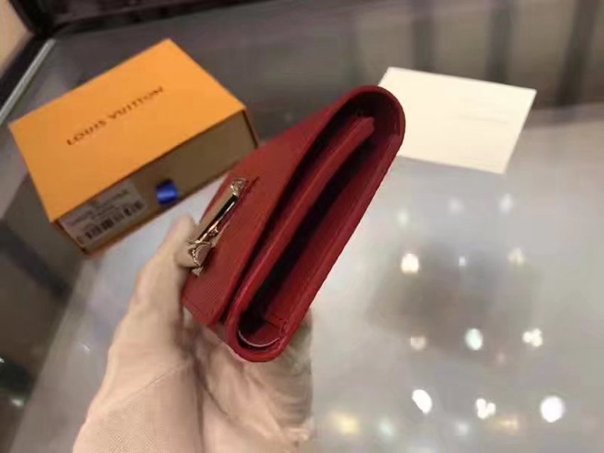 送料無料ルイヴィトン  LOUIS VUITTON  M67709-2 三つ折り財布  赤色激安財布代引き
